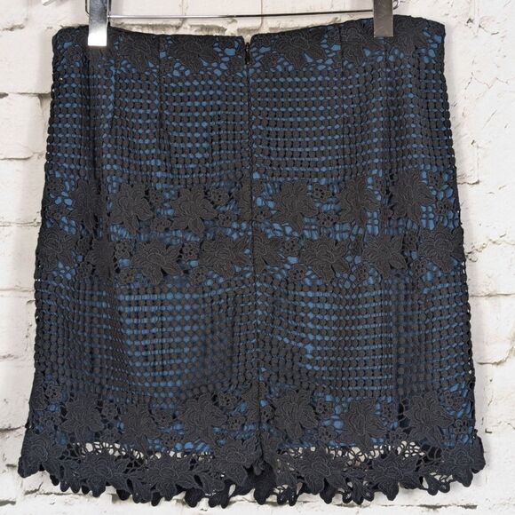 LOFT Crochet-Lace Floral Overlay Skirt Black Blue Stretch Fairy Goth Y2K Size 12 - Picture 5 of 7